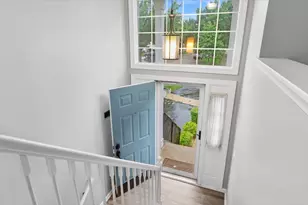 1458 Whitespire Ct, Naperville, IL 60565 - Photo 2