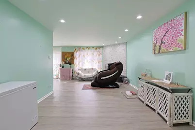 1803 Koehling Road, Northbrook, IL 60062 - Photo 2
