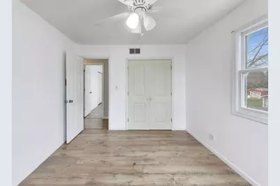 5115 Parkview Drive, McCullom Lake, IL 60050 - Photo 24