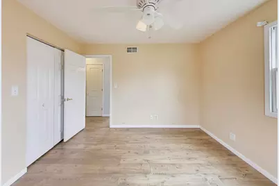 5115 Parkview Drive, McCullom Lake, IL 60050 - Photo 20