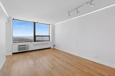 1460 N Sandburg Street #2904, Chicago, IL 60610 - Photo 2