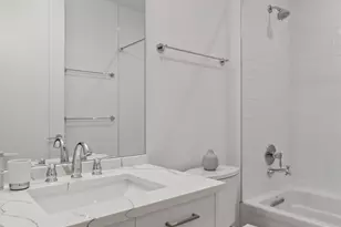 434 W Melrose St, Chicago, IL 60657 - Photo 34