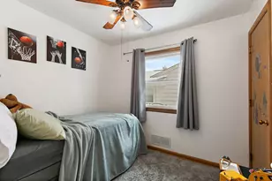 419 Roland Ave, Rockford, IL 61107 - Photo 14