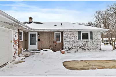 419 Roland Avenue, Rockford, IL 61107 - Photo 2