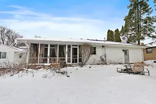 419 Roland Ave, Rockford, IL 61107 - Photo 24