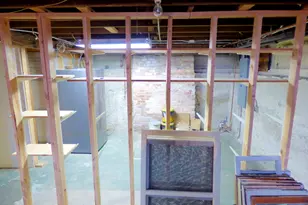 121 Monroe Ave, Elgin, IL 60123 - Photo 24