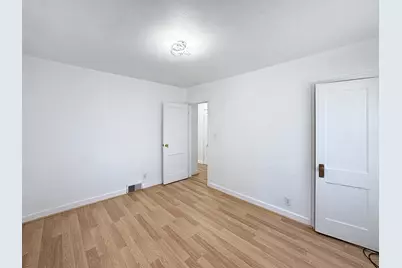 14 Blackhawk Hills Court, Rock Island, IL 61201 - Photo 10