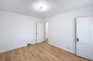 14 Blackhawk Hills Ct, Rock Island, IL 61201 - Photo 10