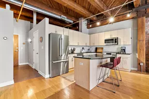 1330 W Monroe St, Chicago, IL 60607 - Photo 10