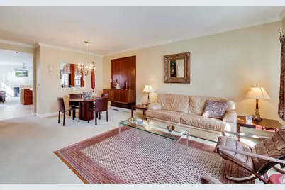 2616 Goldenrod Lane, Glenview, IL 60026 - Photo 2