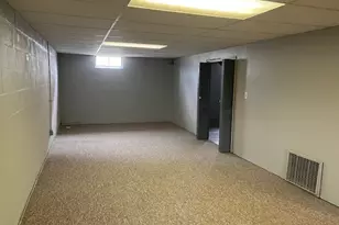 3007 190th St, Lansing, IL 60438 - Photo 12