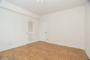 5048 N Marine Dr, Chicago, IL 60640 - Photo 12