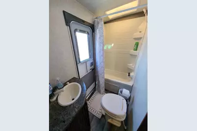 119 Tully Road, Wilmington, IL 60481 - Photo 10