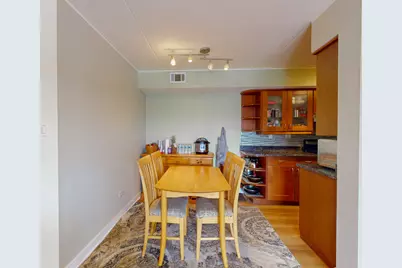 6443 Clarendon Hills Road #411K, Willowbrook, IL 60527 - Photo 8