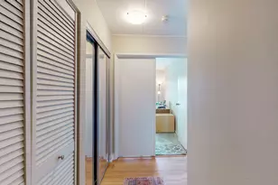 6443 Clarendon Hills Rd, Willowbrook, IL 60527 - Photo 4