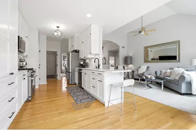 595 Kelly Avenue, Yorkville, IL 60560 - Photo 4