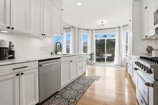 595 Kelly Ave, Yorkville, IL 60560 - Photo 6