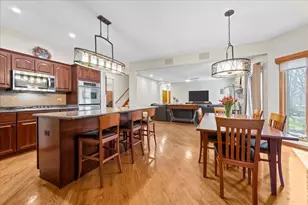1928 N Ridge Ave, Arlington Heights, IL 60004 - Photo 8