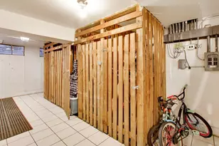 7123 N Damen Ave, Chicago, IL 60645 - Photo 20