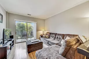 1155 W Roosevelt Rd, Chicago, IL 60608 - Photo 12