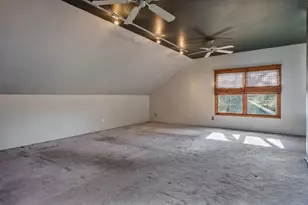 313 Genoa St, Cherry Valley, IL 61016 - Photo 40