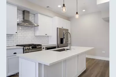 261 Washington Boulevard #403, Oak Park, IL 60304 - Photo 4