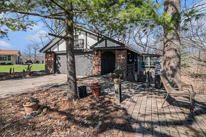 812 Sunset Drive, Shorewood, IL 60404 - Photo 2