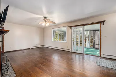 812 Sunset Drive, Shorewood, IL 60404 - Photo 4