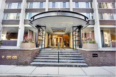 1 E Schiller Street #12A, Chicago, IL 60610 - Photo 2