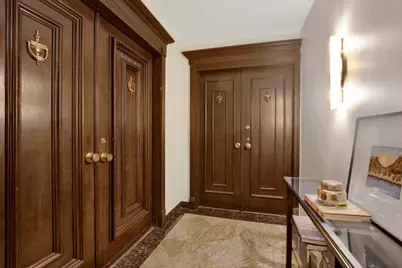 1 E Schiller Street #12A, Chicago, IL 60610 - Photo 4