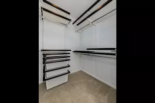 121 Commons Ct, Wheeling, IL 60090 - Photo 16