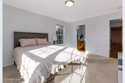 121 Commons Court, Wheeling, IL 60090 - Photo 14