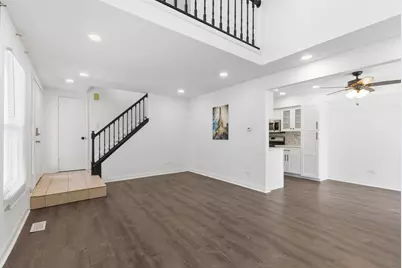 8534 Westberry Lane, Tinley Park, IL 60487 - Photo 4