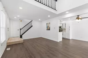 8534 Westberry Ln, Tinley Park, IL 60487 - Photo 4