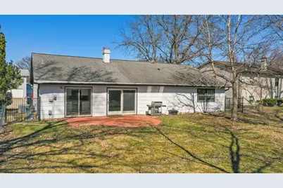 715 Surryse Road, Lake Zurich, IL 60047 - Photo 22