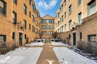 142 Clyde Avenue #3W, Evanston, IL 60202 - Photo 2