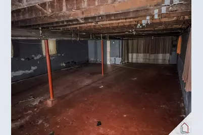 8640 S Bennett Avenue, Chicago, IL 60617 - Photo 10