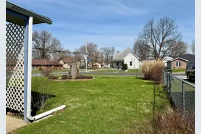 909 N Washington Street, Marion, IL 62959 - Photo 20