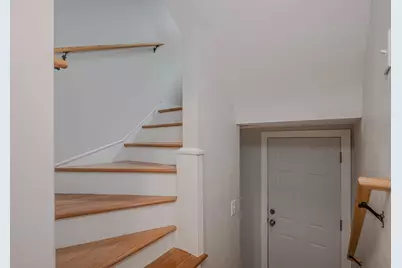 2912 N 74th Avenue, Elmwood Park, IL 60707 - Photo 16