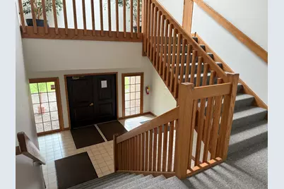 28085 N Ashley Circle, Libertyville, IL 60048 - Photo 2