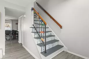 1086 Cascade Dr, Aurora, IL 60506 - Photo 6