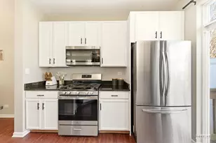 367 Chesapeake Ln, Oswego, IL 60543 - Photo 12