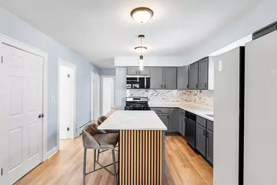 7424 W 57th Place, Summit, IL 60501 - Photo 6