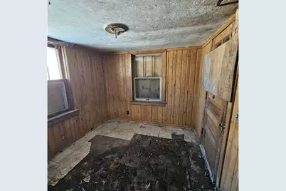 212 S Tryon Street, Woodstock, IL 60098 - Photo 14