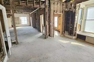 212 S Tryon St, Woodstock, IL 60098 - Photo 14