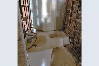 212 S Tryon Street, Woodstock, IL 60098 - Photo 20