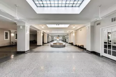 4240 N Clarendon Avenue #404N, Chicago, IL 60613 - Photo 4