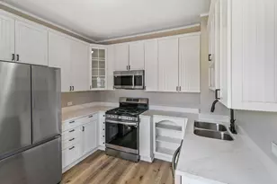 16816 South Park Ave, South Holland, IL 60473 - Photo 4