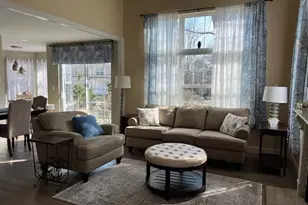 159 Parkview Dr, Wauconda, IL 60084 - Photo 2