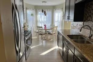 159 Parkview Dr, Wauconda, IL 60084 - Photo 10